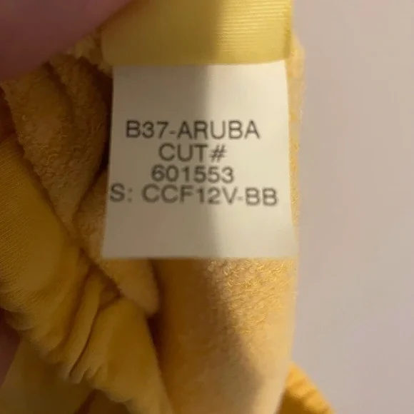 NWT Perfectwhitetee Aruba fleece cotton shorts M yellow comfy casual loungewear - Picture 5 of 5